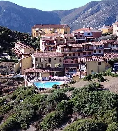 L'estasi Tanca Piras A Bordo Piscina Con Vista Mare Ferienhaus *