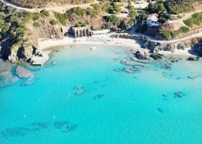 Nyaraló L'estasi Tanca Piras A Bordo Piscina Con Vista Mare *